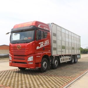 FAW 8*4 animal poultry chicken pig transport truck