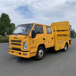 JMC 4*2 anti-collision buffer truck